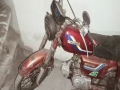 HONDA CD 80